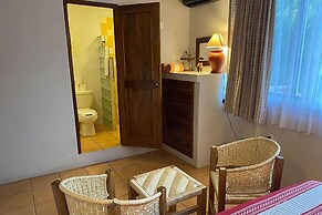 Zandoyo Bed & Breakfast