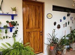 Zandoyo Bed & Breakfast