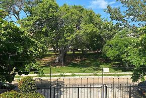 Zandoyo Bed & Breakfast