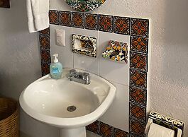 Zandoyo Bed & Breakfast