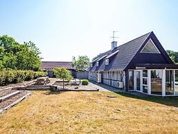 10 Person Holiday Home in Auning