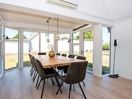 10 Person Holiday Home in Auning