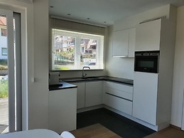 Apartment With 3 Bedrooms in Oostduinkerke