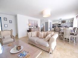 Charming Holiday Home With Private Pool