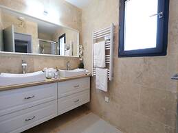 Charming Holiday Home With Private Pool