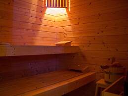 Brauer Modern Retreat
