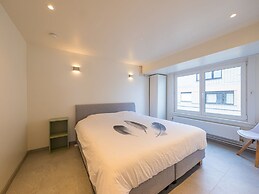 Apartment With Frontal sea View