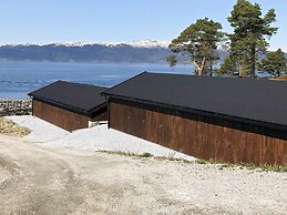 10 Person Holiday Home in Inderoy-by Traum