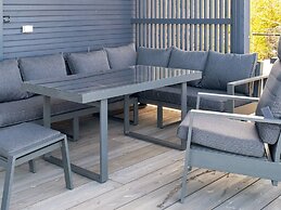 10 Person Holiday Home in Inderoy-by Traum