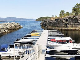 10 Person Holiday Home in Inderoy-by Traum