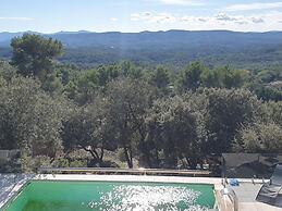 Architectural Villa With Swimming Pool