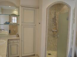 Rural Villa in Lorgues With a Private Pool