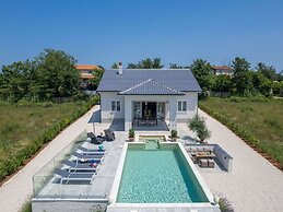 Modern Villa With Swimming Pool and Fenced Garden