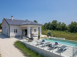 Modern Villa With Swimming Pool and Fenced Garden