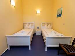 4 Villa Blanck Comfortable Holiday Residence