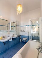 4 Villa Blanck Comfortable Holiday Residence