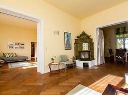 4 Villa Blanck Comfortable Holiday Residence