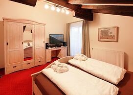 Fine Apartment in Seefeld in Tirol With Infrared Sauna