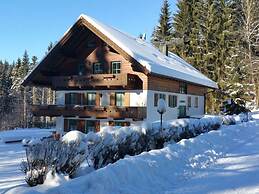 Waldhaus Sonnenberg Apartment 2