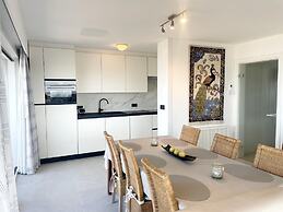 Apartment in Nieuwpoort With sea View