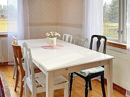 7 Person Holiday Home in Hogsby-by Traum