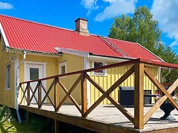 7 Person Holiday Home in Hogsby-by Traum