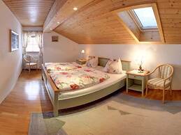 Staufenblick Roof Studio in the House