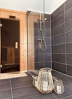 158-type 4l1- Strand Park