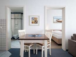 Hoppe 2 Modern Retreat