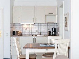 Hoppe 2 Modern Retreat