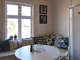 12 Person Holiday Home in Lyngor