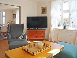 12 Person Holiday Home in Lyngor