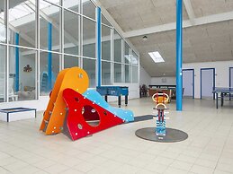 6 Person Holiday Home on a Holiday Park in Hemmet