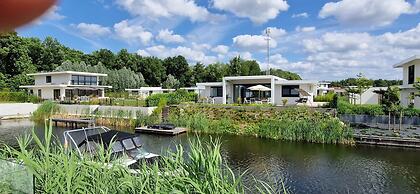 Water Villa With Jetty and 3 Leisure Boats