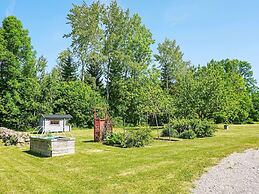 4 Person Holiday Home in Hallnas-by Traum