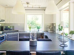 4 Person Holiday Home in Hallnas-by Traum