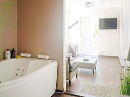 4 Person Holiday Home in Hallnas-by Traum