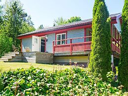 4 Person Holiday Home in Hallnas