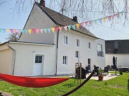 Holiday Home Eifelise