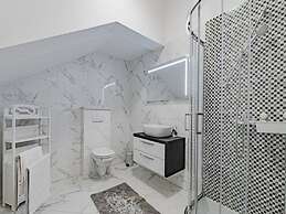 Villa Ponar With Swimming Pool