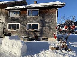 Holiday Home Geser Comfortable Vacation Home