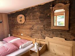 Holiday Home Geser Comfortable Vacation Home