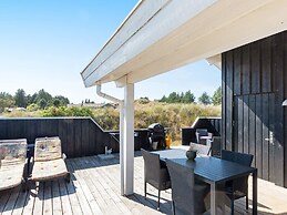 9 Person Holiday Home in Blokhus-by Traum