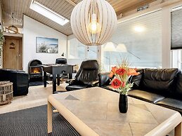 9 Person Holiday Home in Blokhus-by Traum