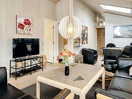 9 Person Holiday Home in Blokhus-by Traum