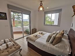 Belvilla by OYO Holiday Home in Motril