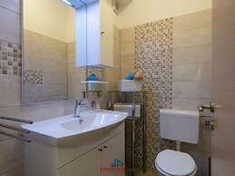 Andrea Comfortable Holiday Residence