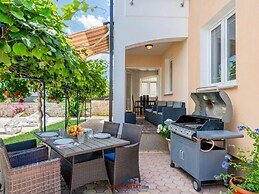 Andrea Comfortable Holiday Residence