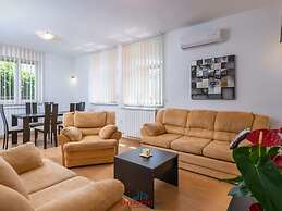 Andrea Comfortable Holiday Residence