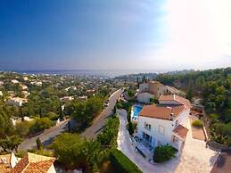 Belle Helene Comfortable Holiday Residence